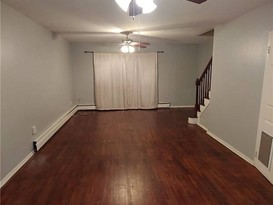 Home for Sale Throggs Neck, Bronx