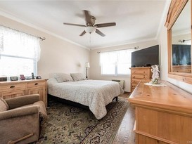 Home for Sale Throggs Neck, Bronx