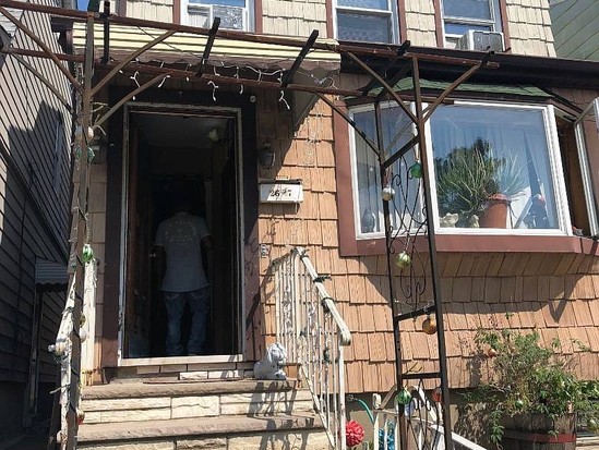 Multi-family for Pre-foreclosure / auction Jackson Heights, Queens