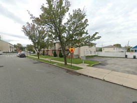 Home for Pre-foreclosure Mariners Harbor, Staten Island