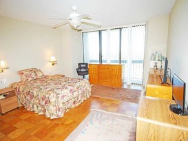 Home for Sale Glen Oaks, Queens