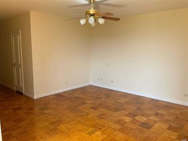 Home for Sale Glen Oaks, Queens