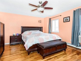 Home for Sale Throggs Neck, Bronx