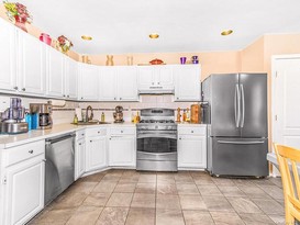 Home for Sale Throggs Neck, Bronx