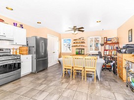 Home for Sale Throggs Neck, Bronx