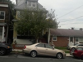 Home for Pre-foreclosure / auction Tompkinsville, Staten Island