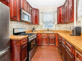 Home for Sale Throggs Neck, Bronx