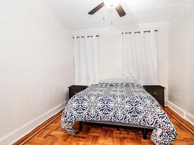 Home for Sale Throggs Neck, Bronx