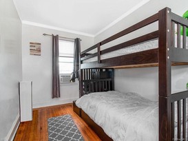 Home for Sale Throggs Neck, Bronx