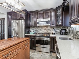 Home for Sale Throggs Neck, Bronx