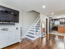 Home for Sale Throggs Neck, Bronx