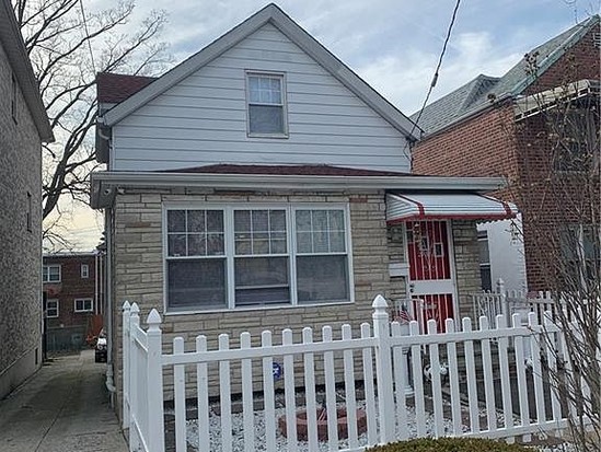 Single-family for Sale Pelham Gardens, Bronx