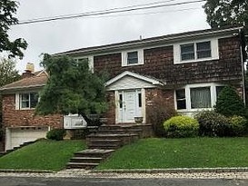 Home for Sale Todt Hill, Staten Island