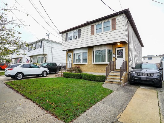 Single-family for Sale Oakwood, Staten Island