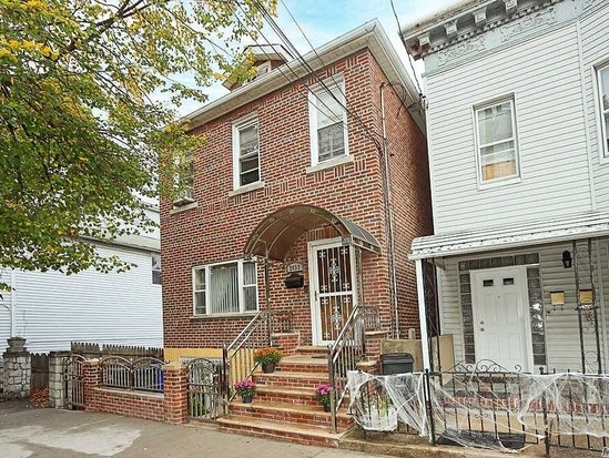 Multi-family for Sale Schuyerville, Bronx