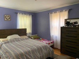 Home for Sale Auburndale, Queens