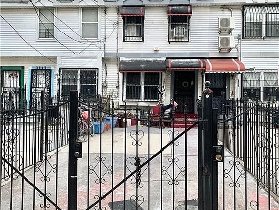 Single-family for Sale Coney Island, Brooklyn