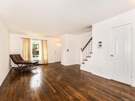 Home for Sale Throggs Neck, Bronx