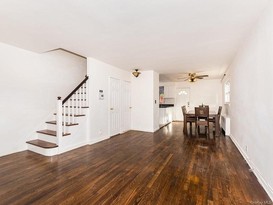 Home for Sale Throggs Neck, Bronx