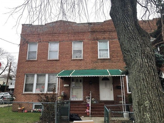 Multi-family for Pre-foreclosure / auction Throggs Neck, Bronx