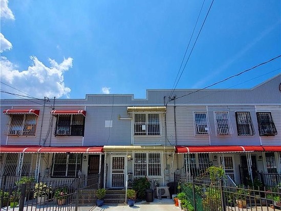 Single-family for Sale Coney Island, Brooklyn