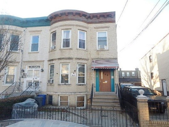 Single-family for Pre-foreclosure / auction East Flatbush, Brooklyn