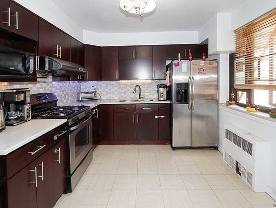 Condo for Sale Flushing, Queens