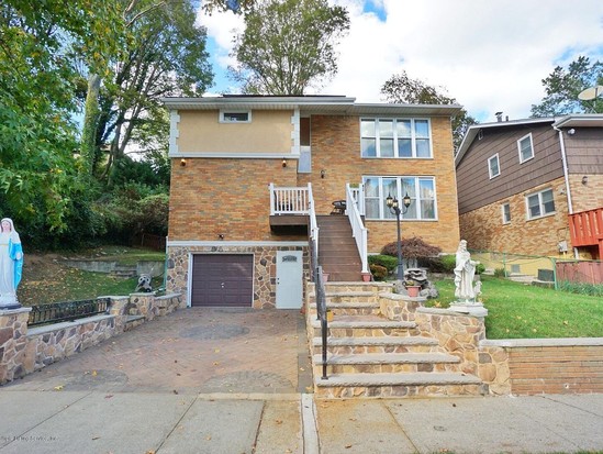 Single-family for Sale Silver Lake, Staten Island