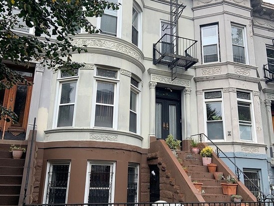 Multi-family for Sale Prospect Lefferts Gardens, Brooklyn