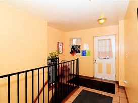 Home for Sale Throggs Neck, Bronx