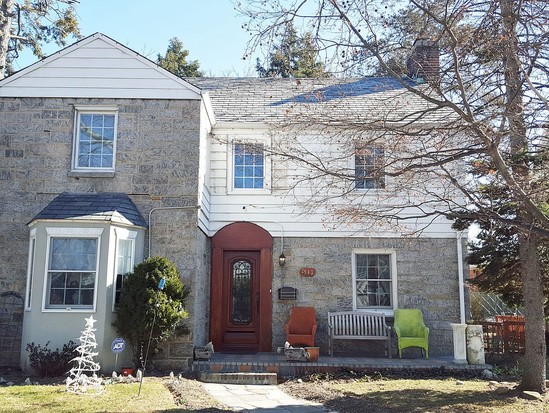 Single-family for Pre-foreclosure Flushing, Queens