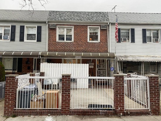 Single-family for Sale Sheepshead Bay, Brooklyn