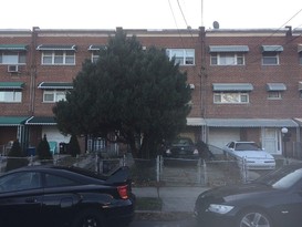 Home for Pre-foreclosure / auction Baychester, Bronx