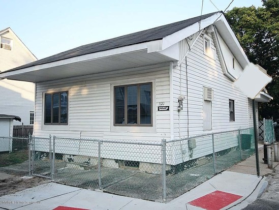 Single-family for Sale Rosebank, Staten Island