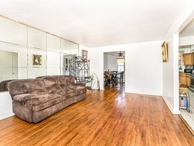 Home for Sale Baychester, Bronx