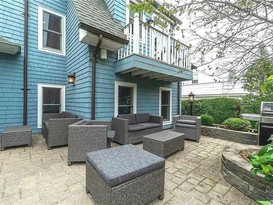 Home for Sale Douglaston, Queens