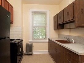 Home for Sale Bronxwood, Bronx