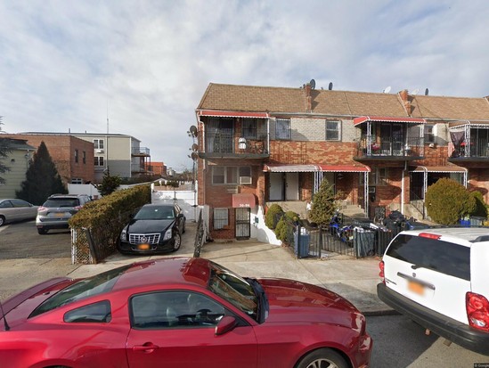 Multi-family for Pre-foreclosure Jackson Heights, Queens