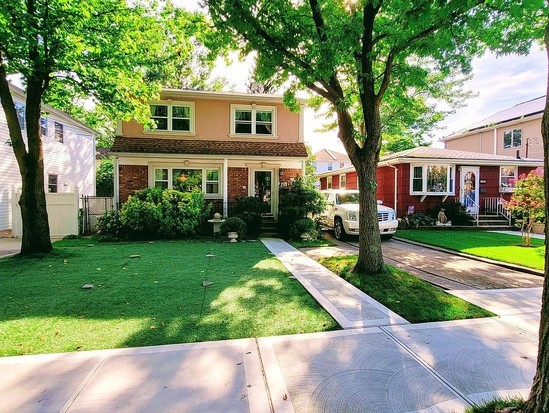 Single-family for Sale Eltingville, Staten Island