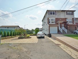 Home for Sale Oakwood, Staten Island