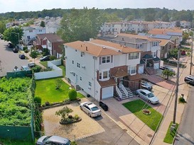 Home for Sale Oakwood, Staten Island