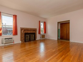 Home for Sale Throggs Neck, Bronx