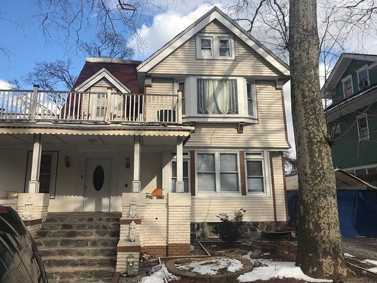 Single-family for Pre-foreclosure / auction Dimtas Park, Brooklyn