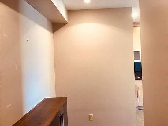 Condo for Sale Flushing, Queens