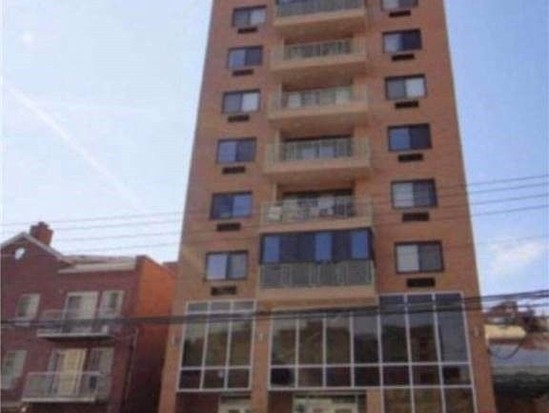 Condo for Sale Flushing, Queens