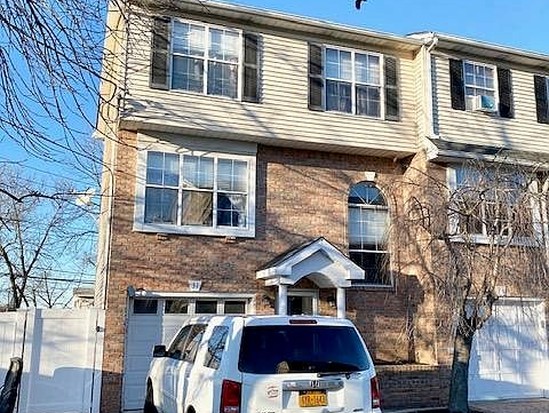 Townhouse for Sale Huguenot, Staten Island