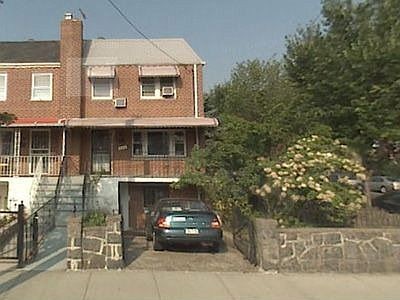 Single-family for Pre-foreclosure Jackson Heights, Queens