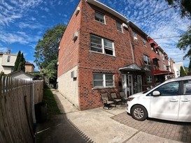 Home for Sale Baychester, Bronx