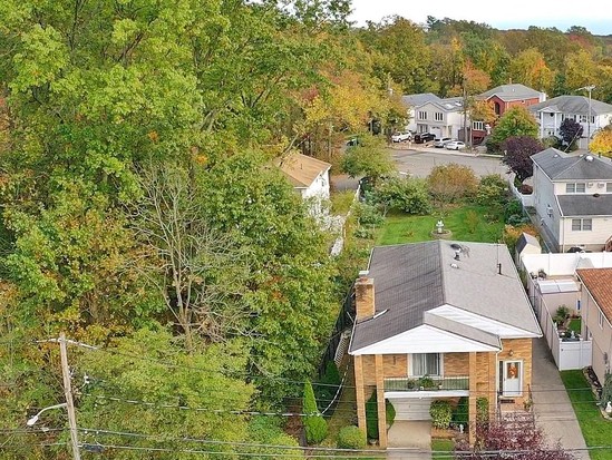 Single-family for Sale Annadale, Staten Island