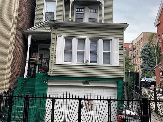 Single-family for Sale Bedford Park, Bronx